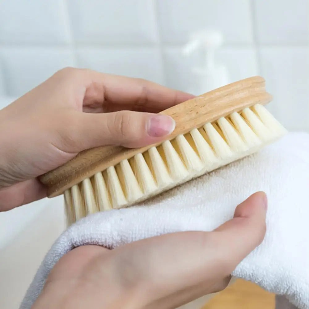 brosse-de-nettoyage-bois-universel-douce